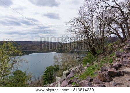 Devil's Lake Hiking Path Balanced Rock