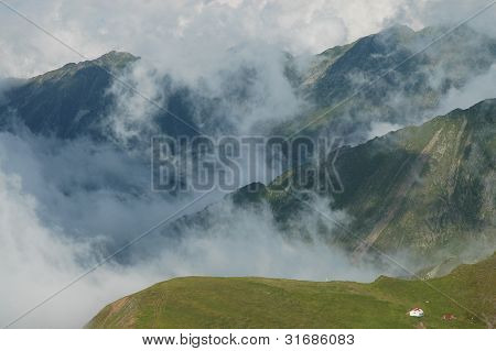 Fagaras vuoria Etelä-Karpaatit, Romania