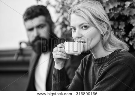 Strangers Meet Become Acquaintances. Apps Normal Way To Meet And Connect With Other Single People. M