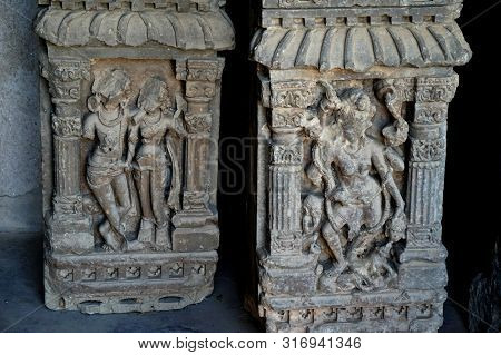 India - Rajasthan - Jaipur - March 28, 2018, Archeological Relics Sculpture, Broken Faces Of Indian 