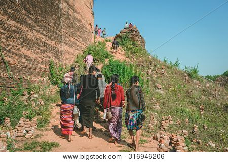 Mingun-myanmar, January 20, 2019 : Unidentified Tourists Come To Visit And Take Photographys At The