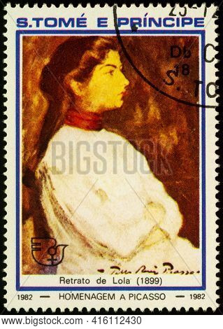 Moscow, Russia - April 07, 2021: Stamp Printed In Sao Tome And Principe, Shows Portrait Of Lola (189