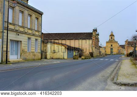 Nice Old Building In Medoc, Bordeaux, France
