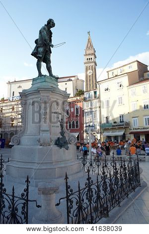 Giuseppe Tartini Monument, Piran