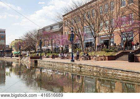 Frederick, Md, Usa 04-07-2021: Day Time Spring View Of The Popular City Park Named Carroll Creek Par