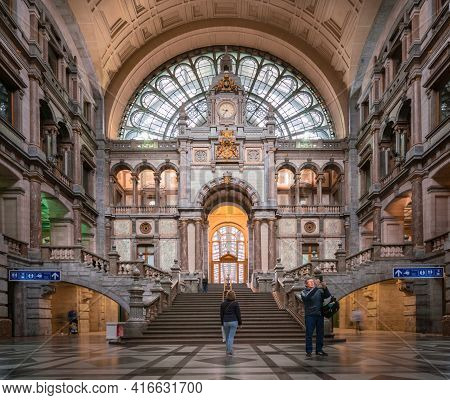 Antwerp, Belgium - 04.29.2018: Inside The Old Part Of Antwerpen-centraal Train Station. Old Urban In