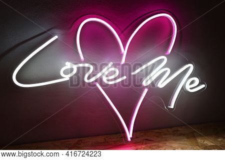 White And Pink Neon Heart With The Inscription Love Me. Trendy Style. Wedding Design Neon Sign. Cust