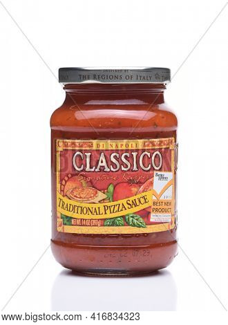 IRVINE, CALIFORNIA - DEC 4, 2018: A Jar of Classico Traditional Pizza Sauce. 