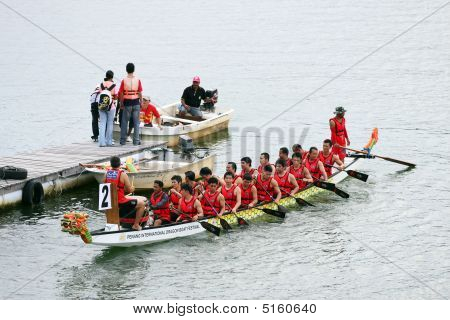 Dragon Boat Race
