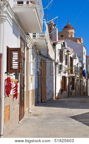 Alleyway. Pisticci. Basilicata. Italy.