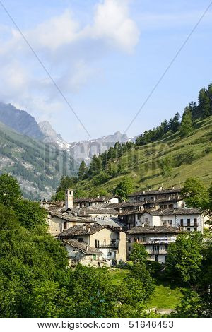 Pontechianale