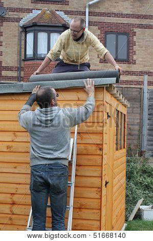 Building a wooden shed