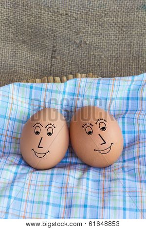 Sweet Couple Egg