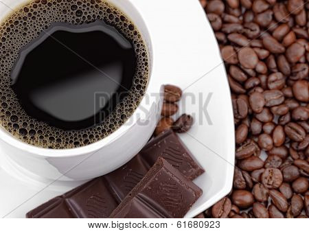 Black coffee, a cup of beans