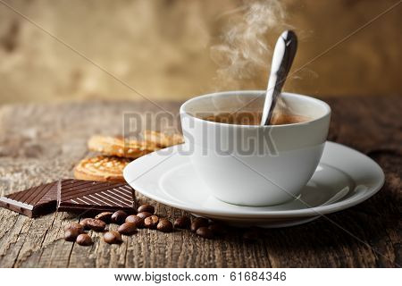 Black coffee, a cup of beans