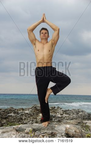 Yoga en la playa