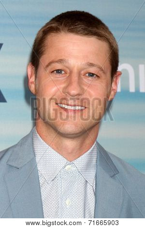 LOS ANGELES - SEP 8:  Benjamin McKenzie at the 2014 FOX Fall Eco-Casino at The Bungalow on September 8, 2014 in Santa Monica, CA