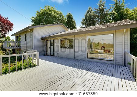 Spacious Walkout Deck With