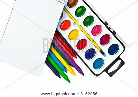 Paintbox, farveblyanter og note bog