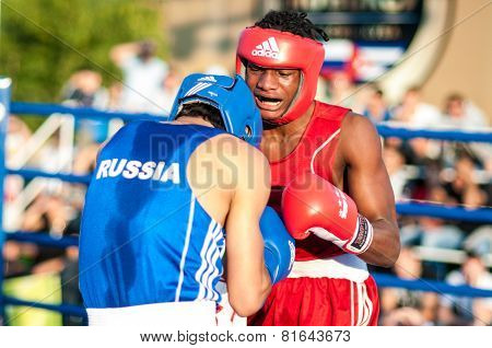 A Boxing Match Between Alayn Limonta (havana, Cuba) And Mamedov Gabil (orenburg, Russia)