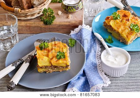 Graten Potatoes And Minced Meat