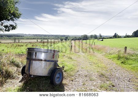 Small Milk Transporter