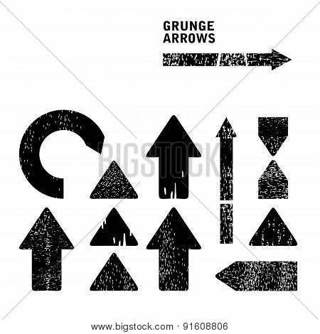 Grunge arrows set