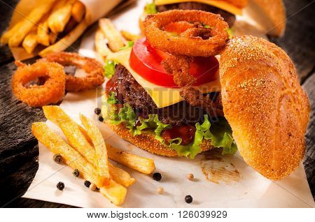 Beef Cheeseburger