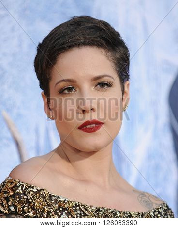 LOS ANGELES - APR 11:  Halsey arrives to the 