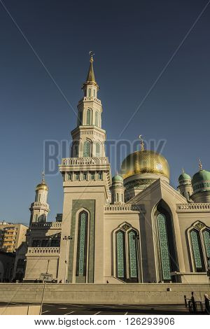 Moscow Cathedral Mosque - the main mosque in Moscow one of the largest and highest mosque in Russia and in Europe.
