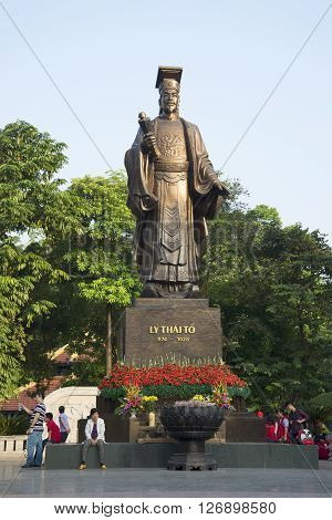 HANOI, VIETNAM - DECEMBER 13, 2015: The monument of Emperor Ly Thai To. The landmark of Hanoi, Vietnam