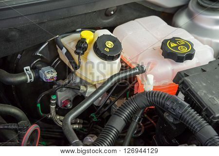 Details of a new car engine and attachments