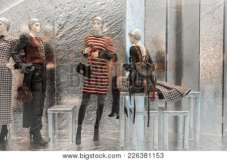 Chanel Shop At Emquatier, Bangkok, Thailand, Nov 10, 2017 : Luxury And Fashionable Brand Window Disp