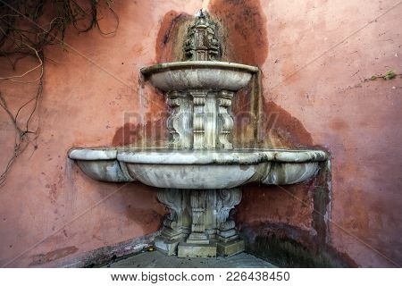 Seville,spain-november 16,2011: Artistic Fountain In Juderia, Jewish Quarter Of Sevilla, Andalucia, 