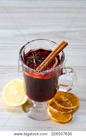 Mulled wine glintwine served in glasses for christmas table