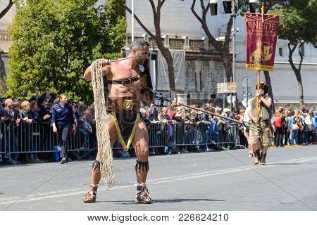 Show Of Ancient Romans In The Birthday Of Rome Occasion