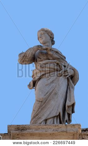 ROME, ITALY - SEPTEMBER 02: St. Beatrice, fragment of colonnade of St. Peters Basilica. Papal Basilica of St. Peter in Vatican, Rome, Italy on September 02, 2016.