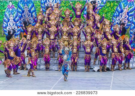 Cebu City , Philippines - Jan 21 : Participants In The Sinulog Festival In Cebu City Philippines On 