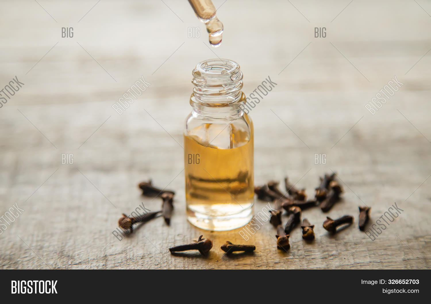 Clove Essential Oil Image & Photo (Free Trial) Bigstock