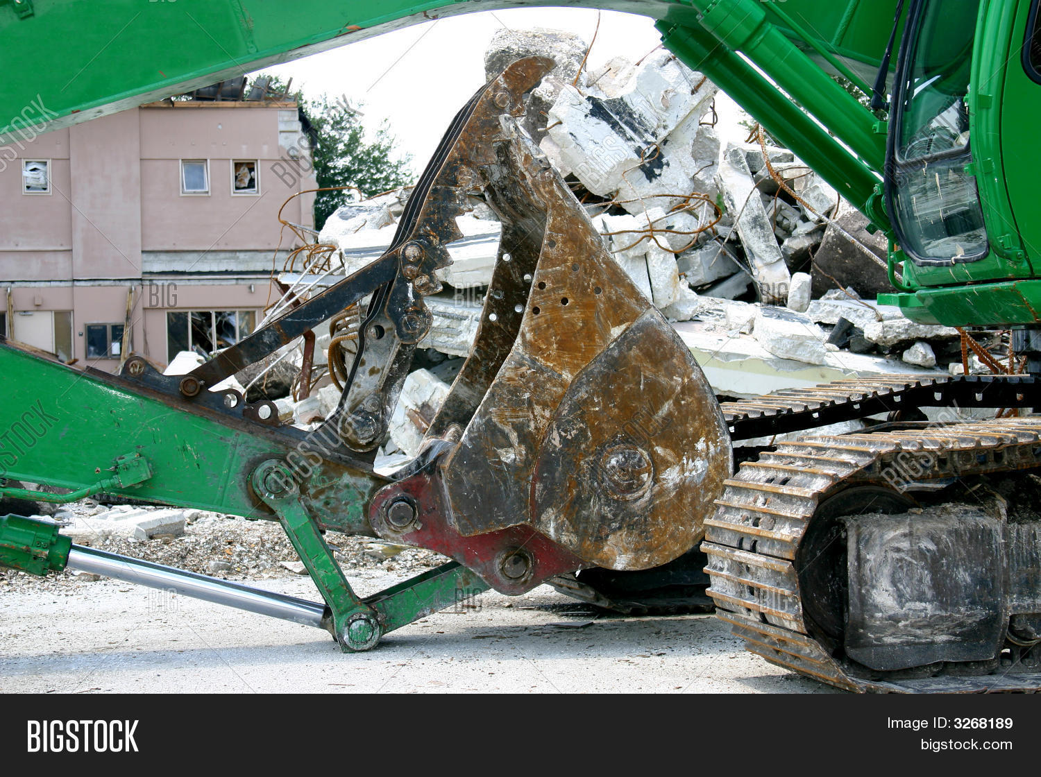 Heavy Equipment Shovel Image & Photo (Free Trial) Bigstock