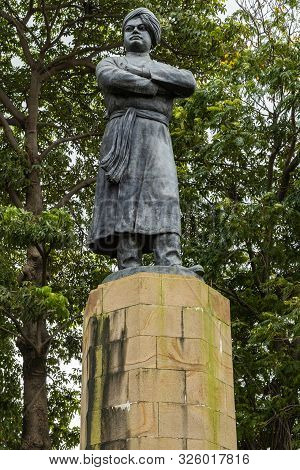 Statue Of Vivekananda Near Gateway Of India Bombay Mumbai Maharashtra India