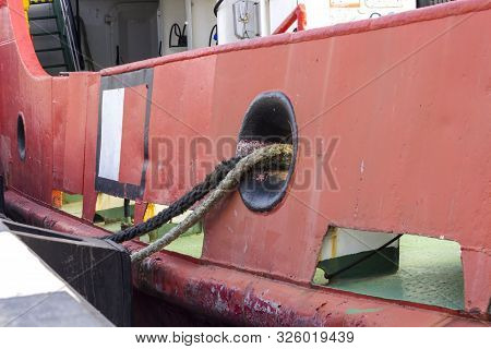 Ship Mooring Device For Ships. Berth For Mooring Vessels.