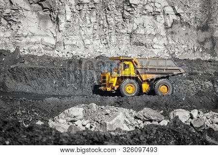 Big Yellow Mining Truck Laden Anthracite Moves Open Pit Coal Mine