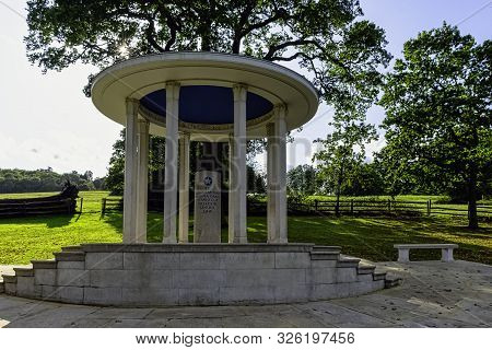 Runnymede, Surrey, Uk - October 2019: Magna Carta Memorial - Symbol Of Freedom Under Law On 6 Octobe