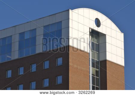 Moderno edificio faccia