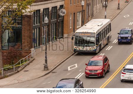 Quebec City, Canada - 4 October 2019: A Rtc Bus On Cote Abraham.