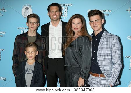 LOS ANGELES - OCT 5:  Julianne Morris, Kristoffer Polaha, sons at the 9th Annual American Humane Hero Dog Awards at the Beverly Hilton Hotel on October 5, 2019 in Beverly Hills, CA