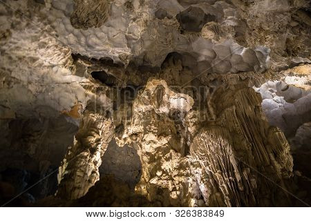 Thien Cung Cave Sprawling Natural Grotto With Intricate Stalactite & Stalagmite Formations In Halong