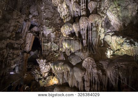 Thien Cung Cave Sprawling Natural Grotto With Intricate Stalactite & Stalagmite Formations In Halong