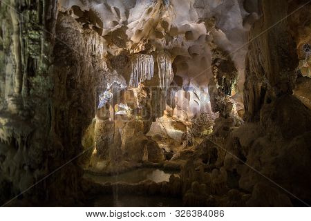 Thien Cung Cave Sprawling Natural Grotto With Intricate Stalactite & Stalagmite Formations In Halong